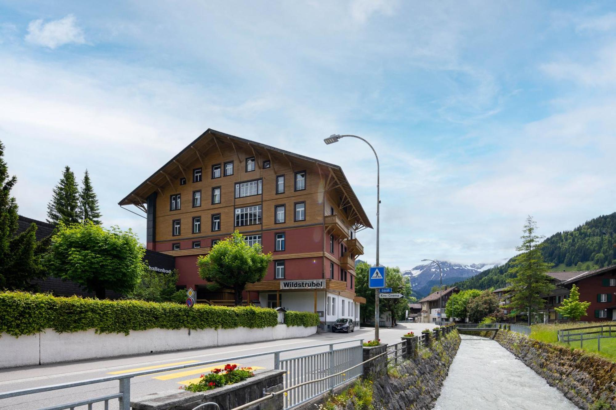 Sporthotel Wildstrubel Lenk im Simmental Exterior foto